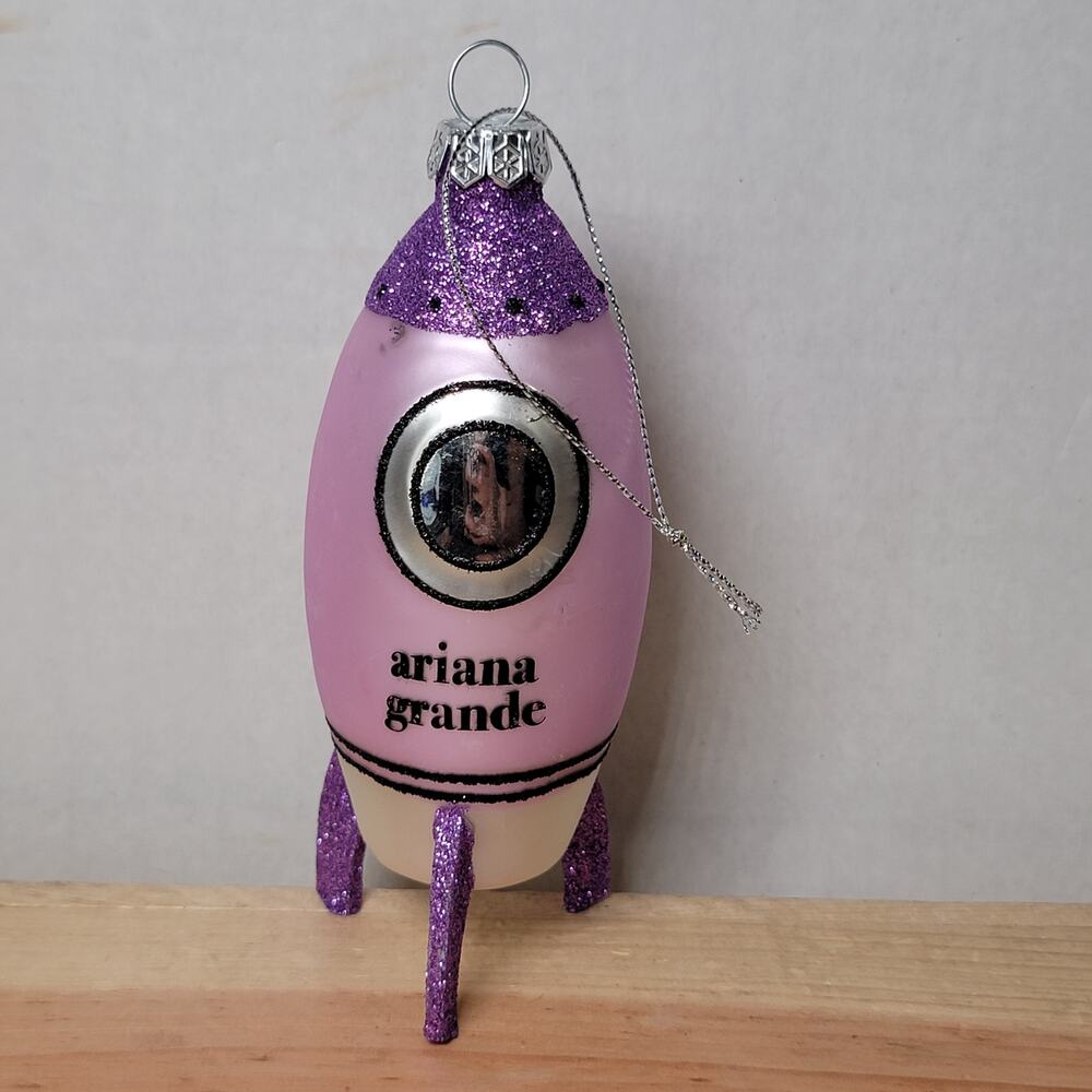 RARE Ariana Grande R.E.M. Fragrance Gift Collectible Spaceship Ornament